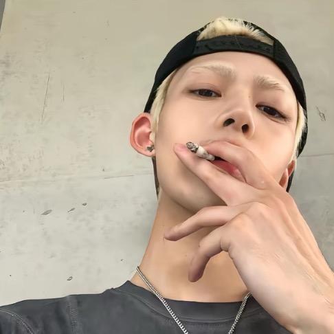 .JY.