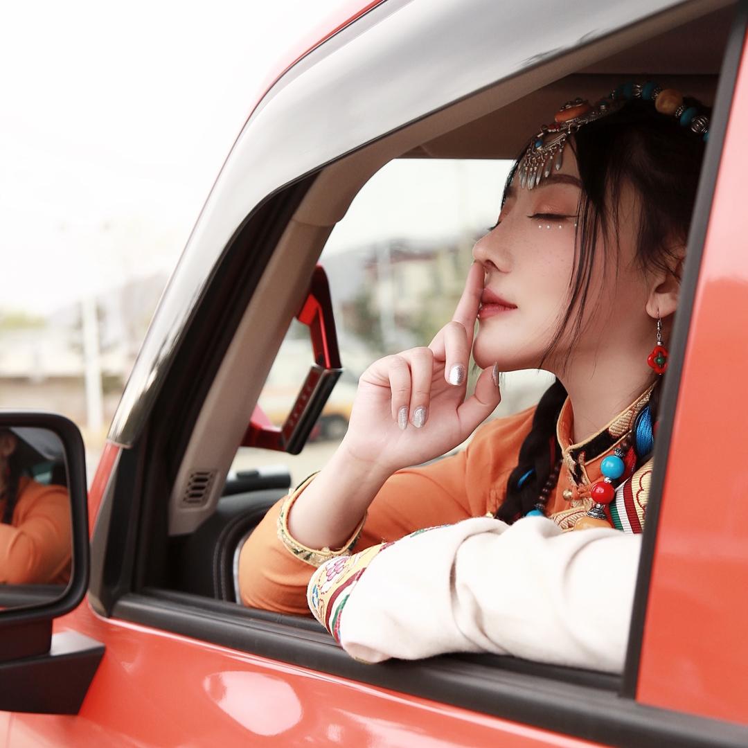女坦克手贝塔
