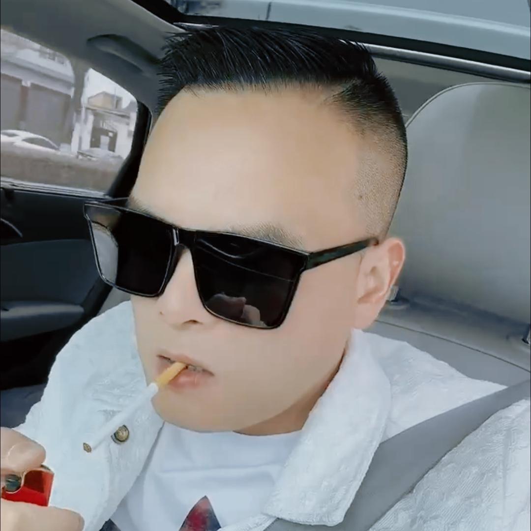 🐲狼   王🐲