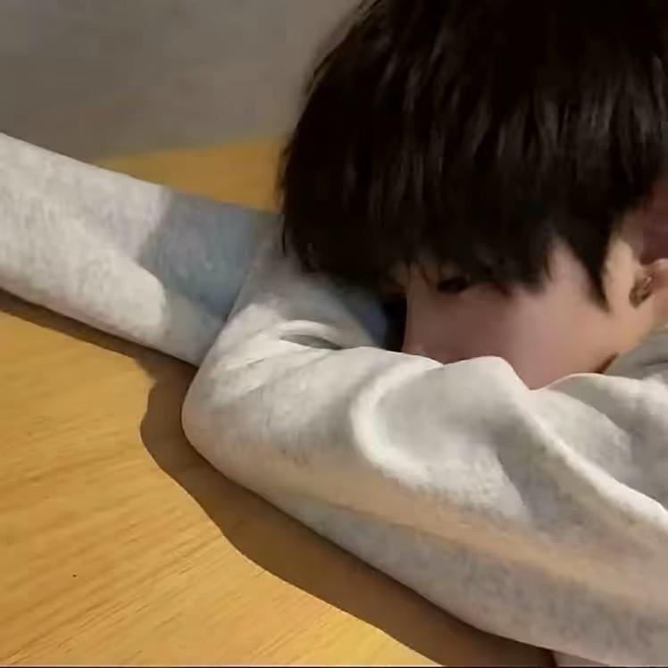 我也不太了解她ㅤ