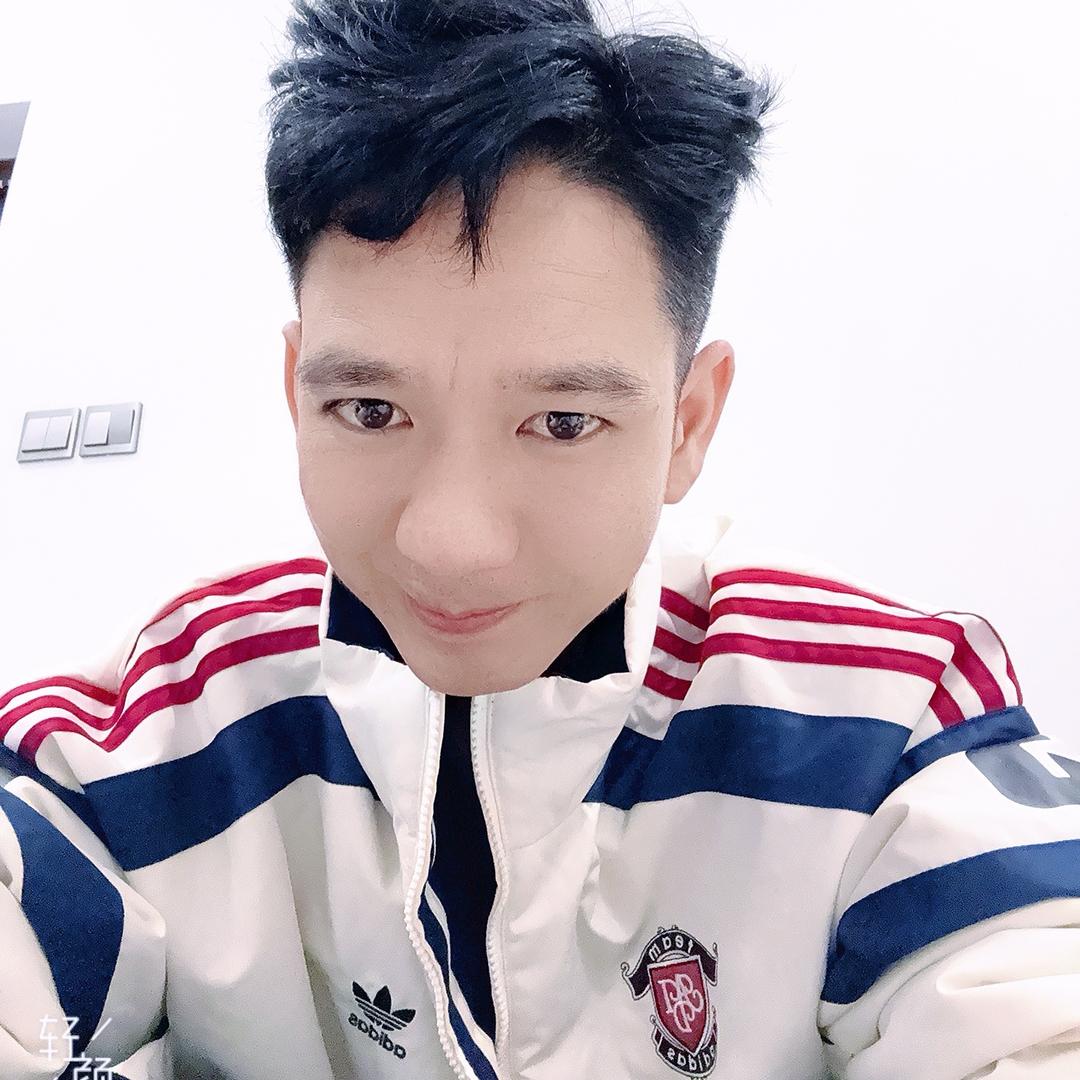 水电小李肿