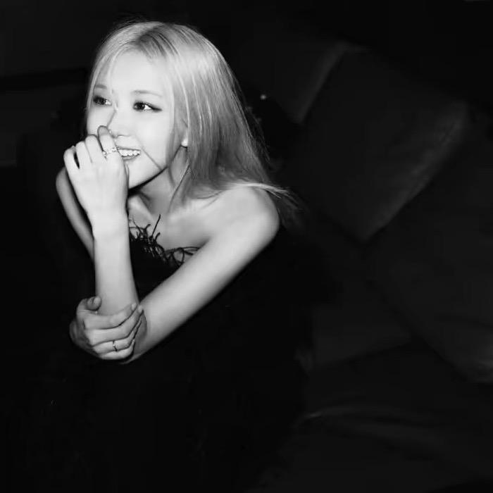 ￴  ￴￴￴  ￴￴ ￴  ￴￴