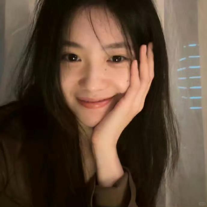 不是山谷，