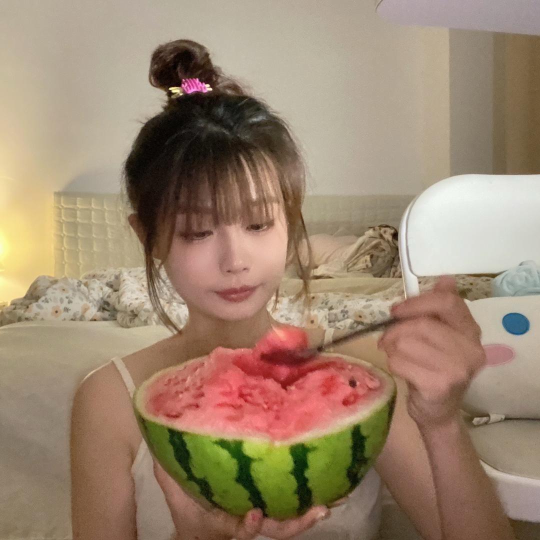 兔兔逛吃逛吃