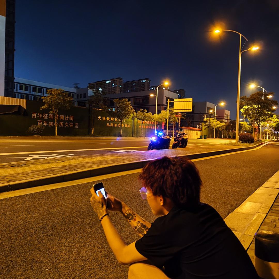 @悦辉.
