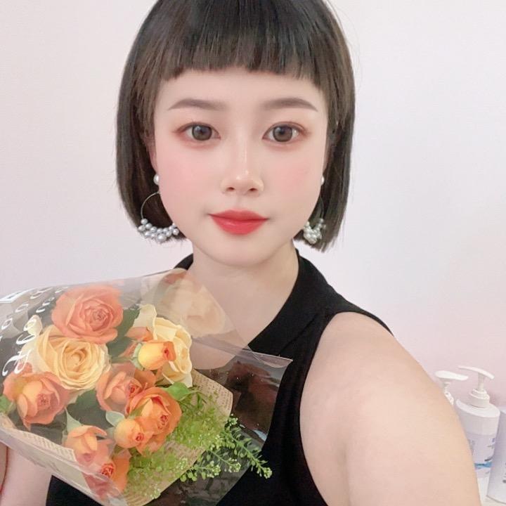 己悦美容