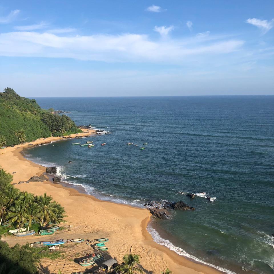 向山行