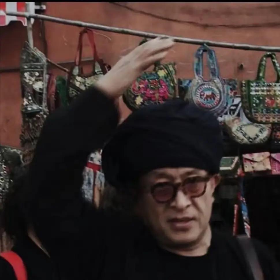 劳斯