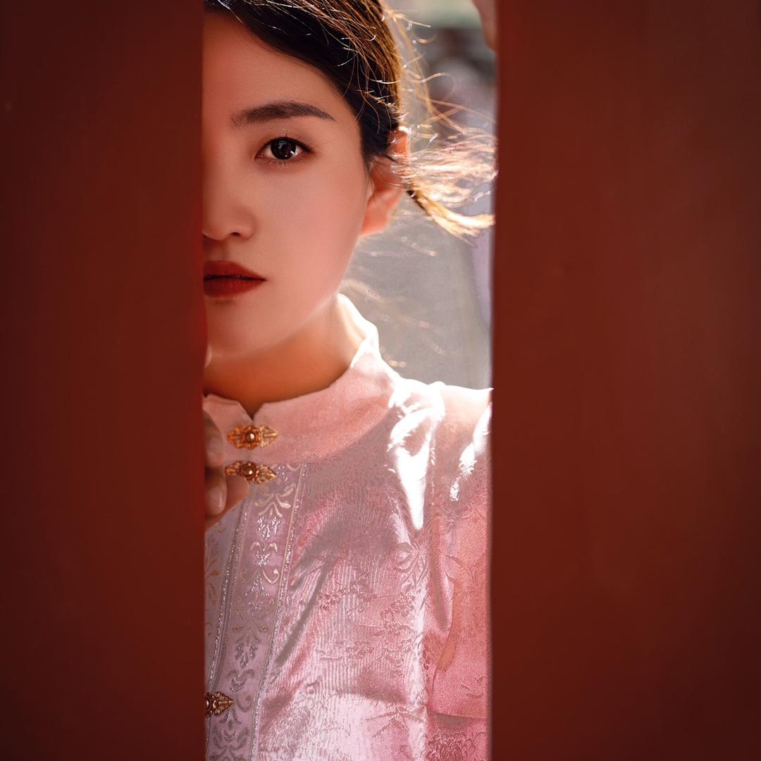 李小琴