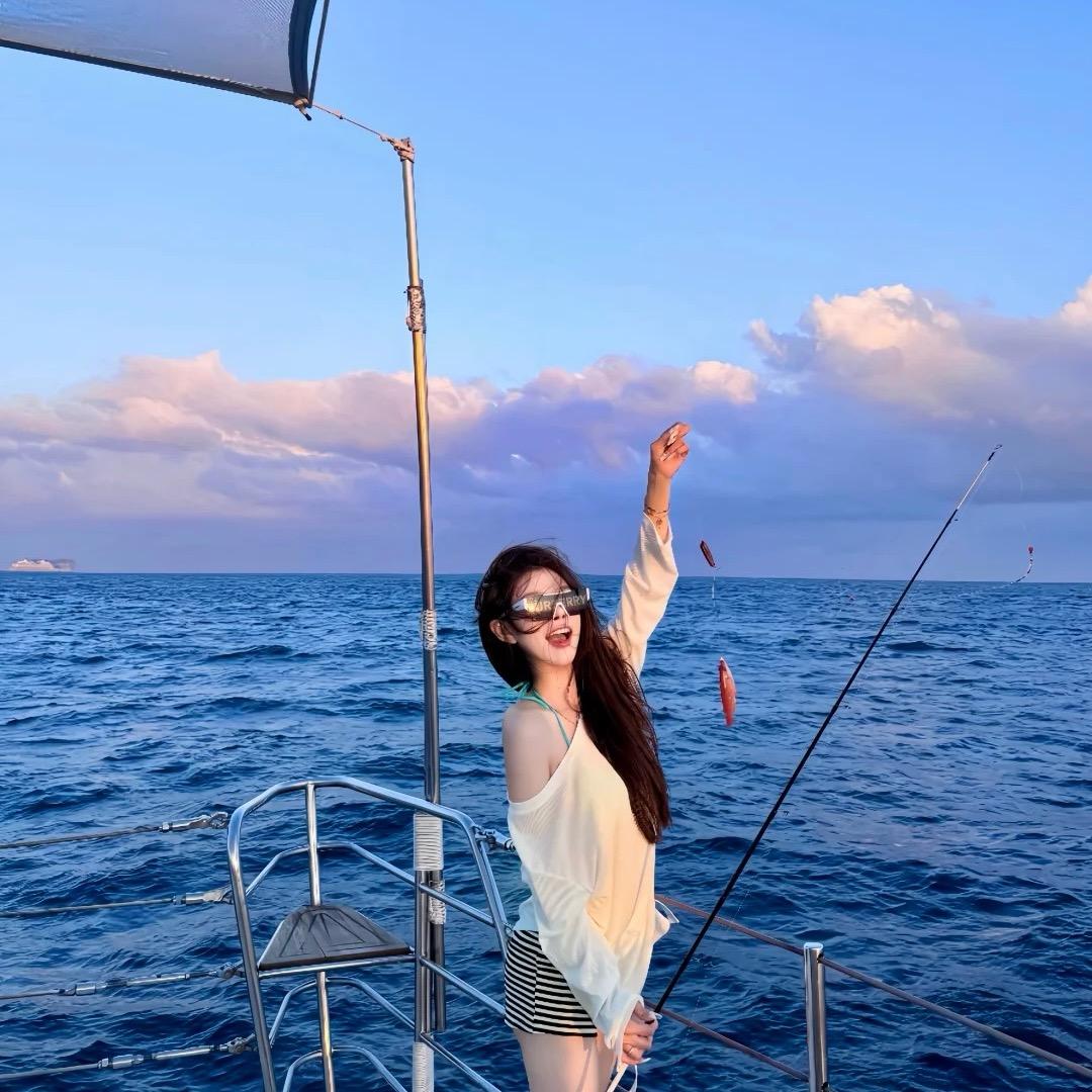 小悦万宁神州半岛游艇俱乐部(莲花公路店)