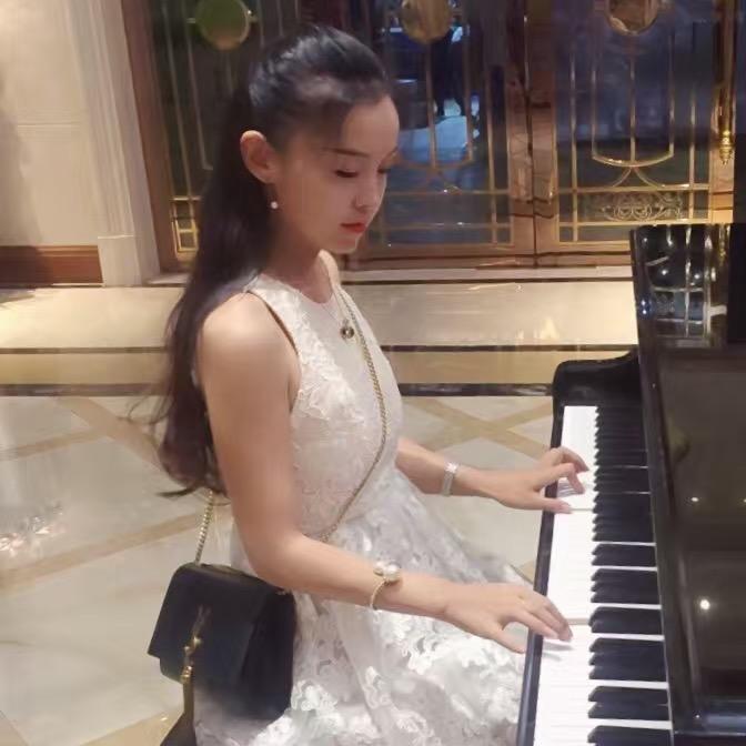 是✨吴美美
