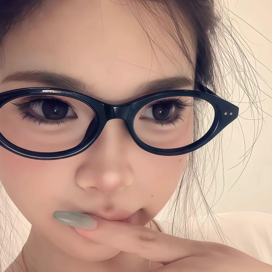 郭小小小译