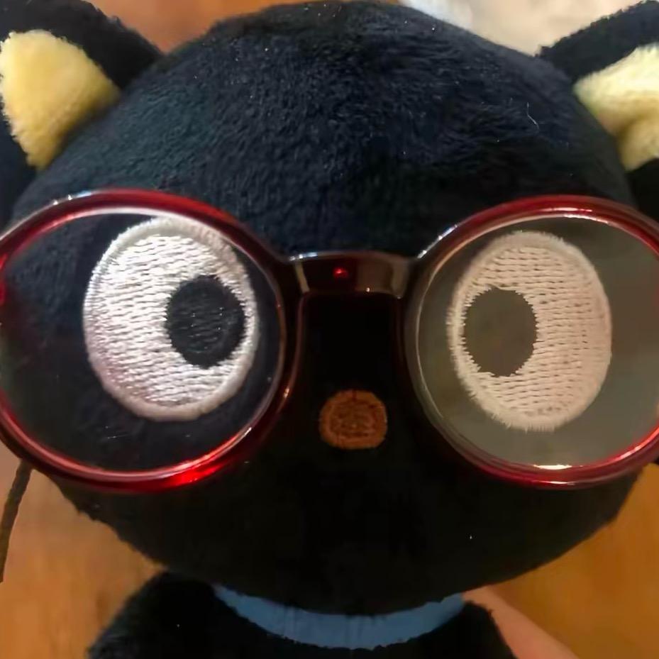 吃一大兜子旺旺雪饼