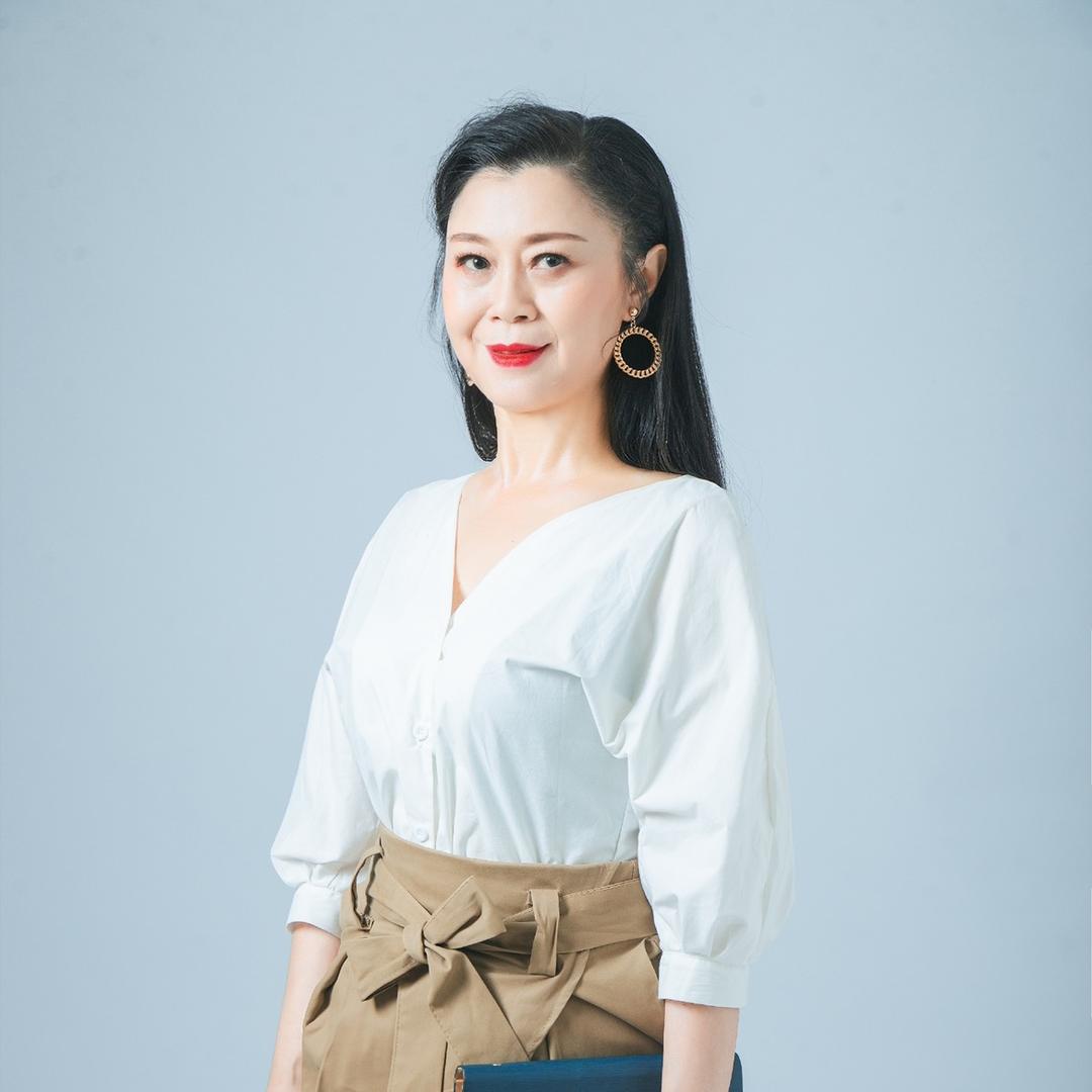 崇州圆梦学校爱跳舞的陈老师