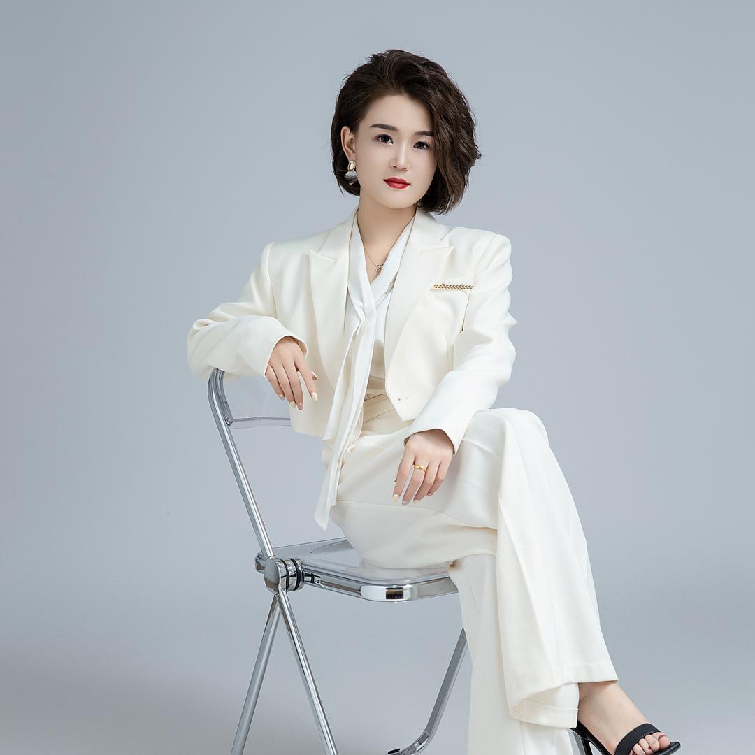 浙江曾氏门业有限公司//慕姿木门