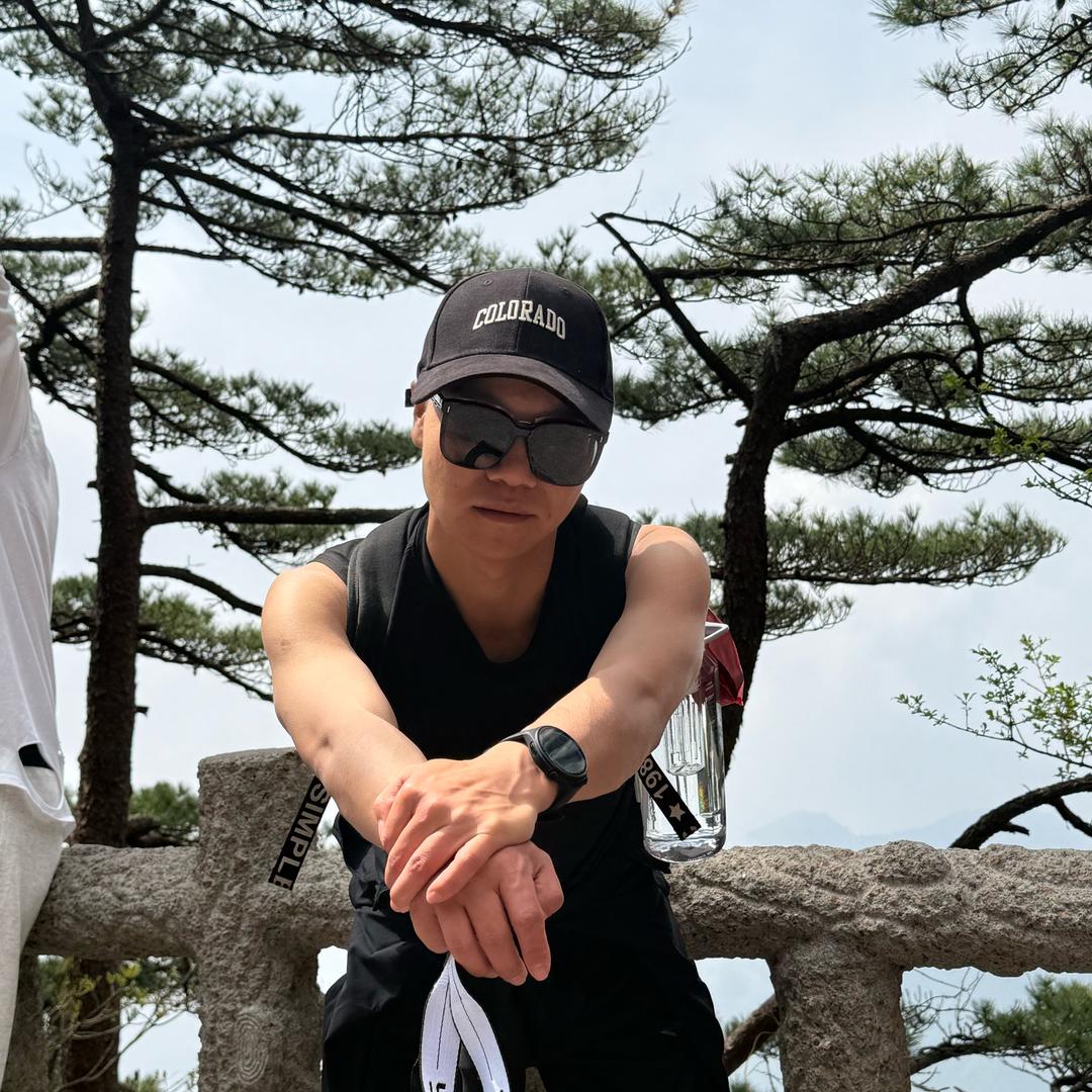 游泳🏊‍♀️何教练