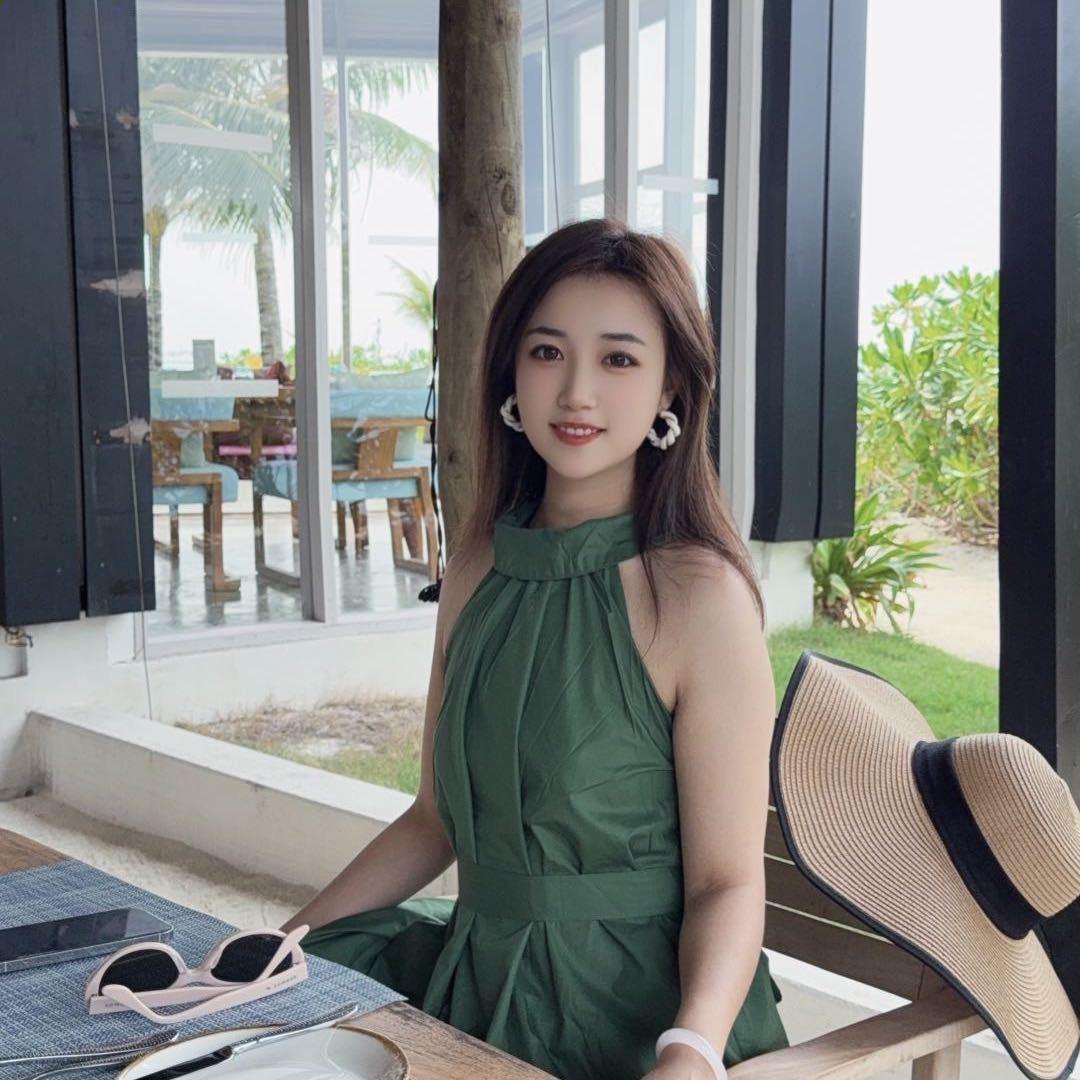 轻叙｜主持人 凤仪