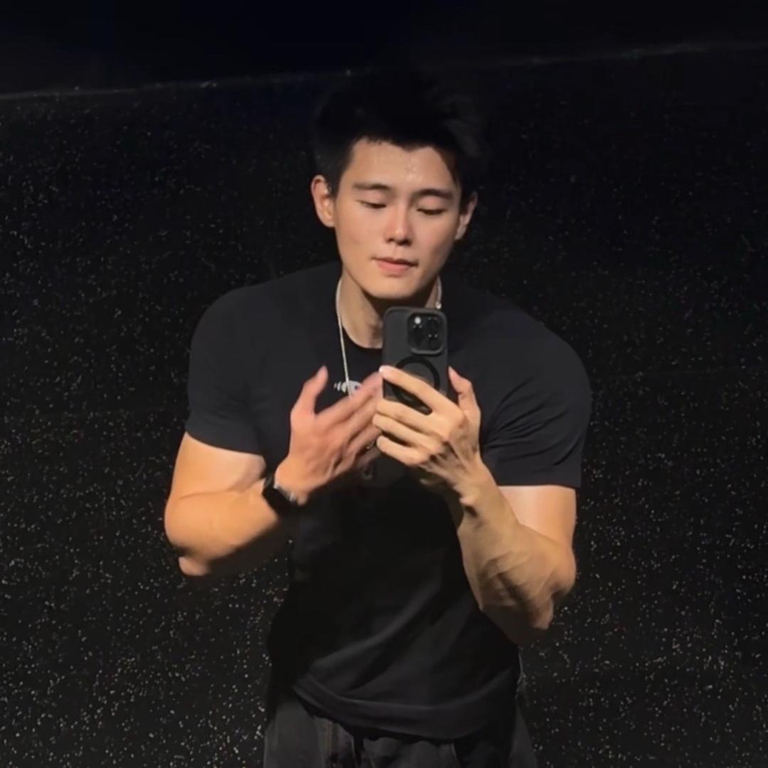 Huang Xing——