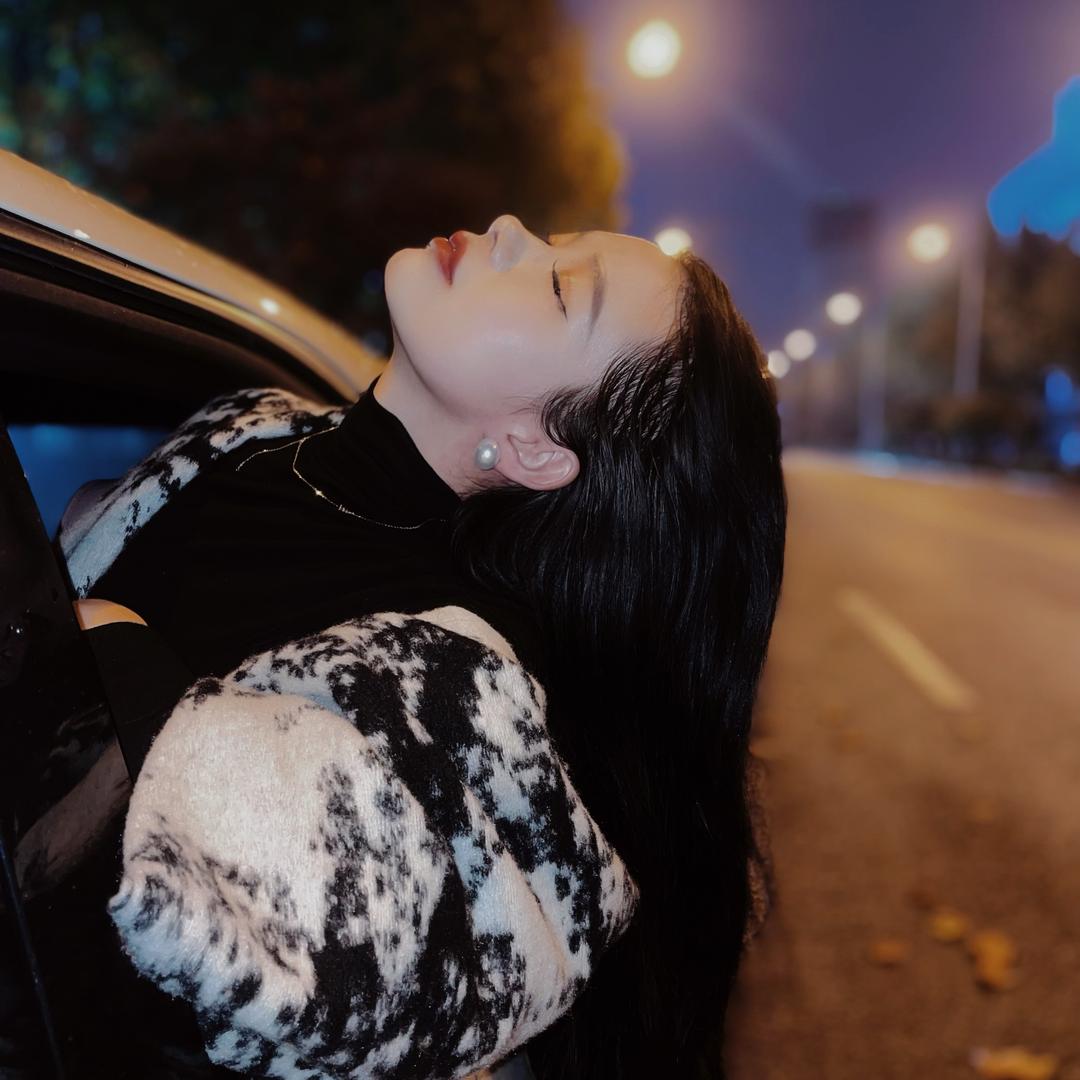 伤感——赵小赵