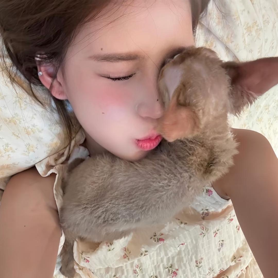 Huiuioo