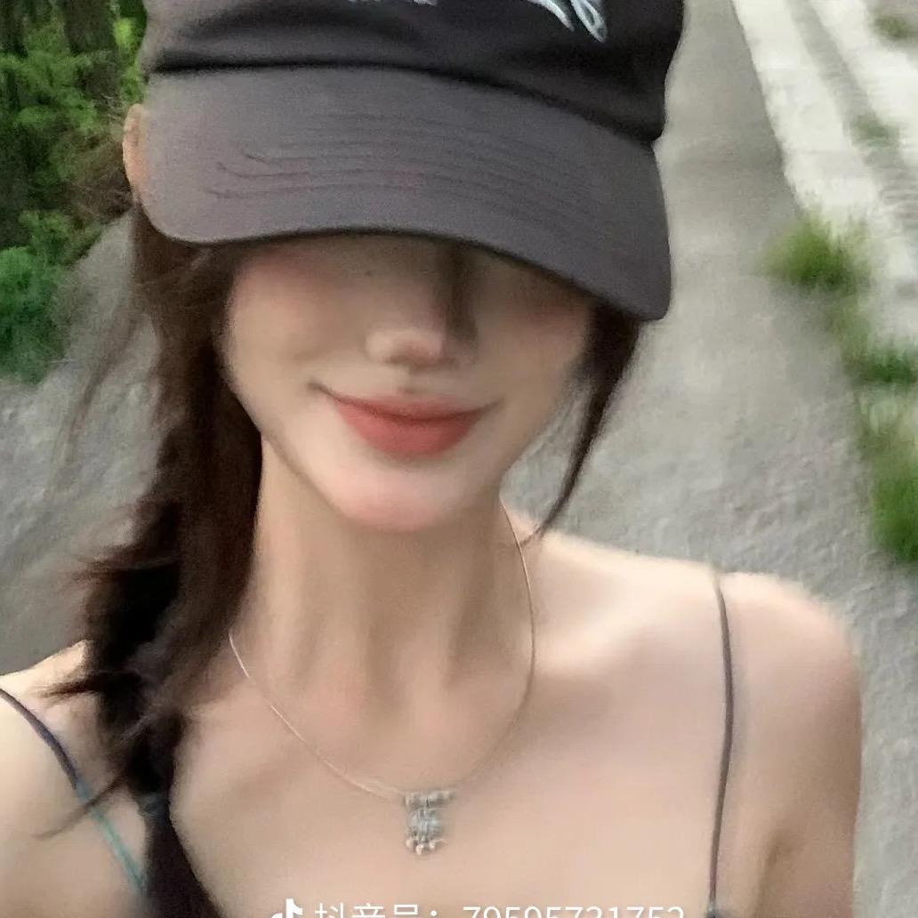 离谱小美.