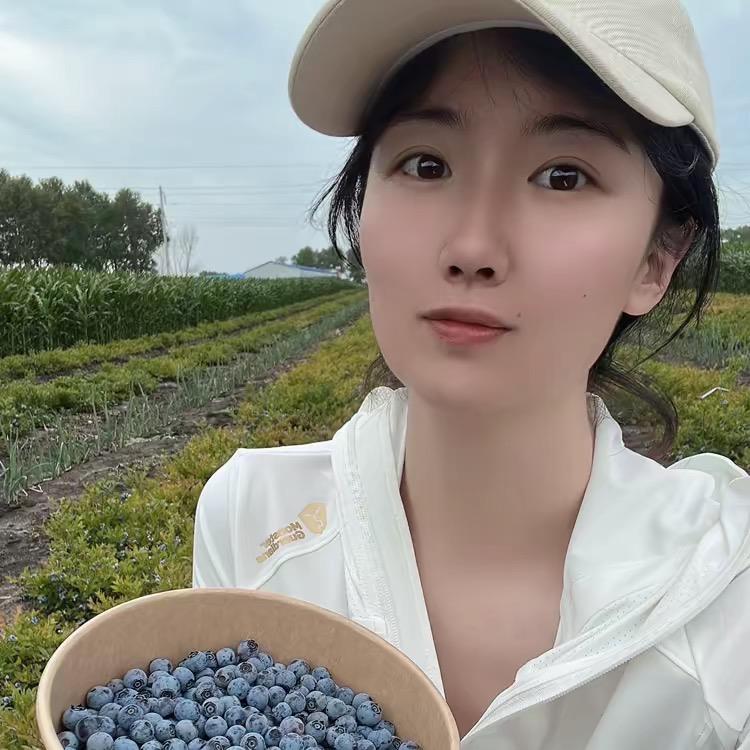 王蓝莓