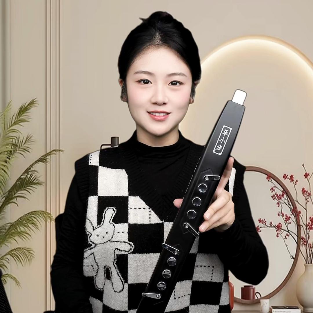 熠晨乐器—金金（电吹管）