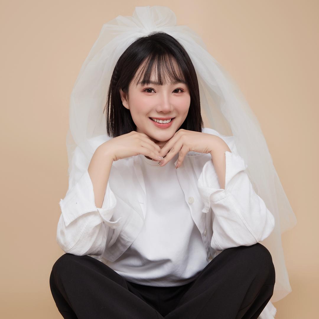 是陈七七呀
