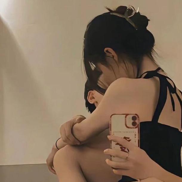 不温柔的恋恋-ᥫᩣ༠°