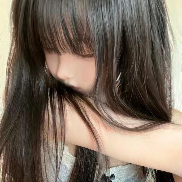 小欣然^
