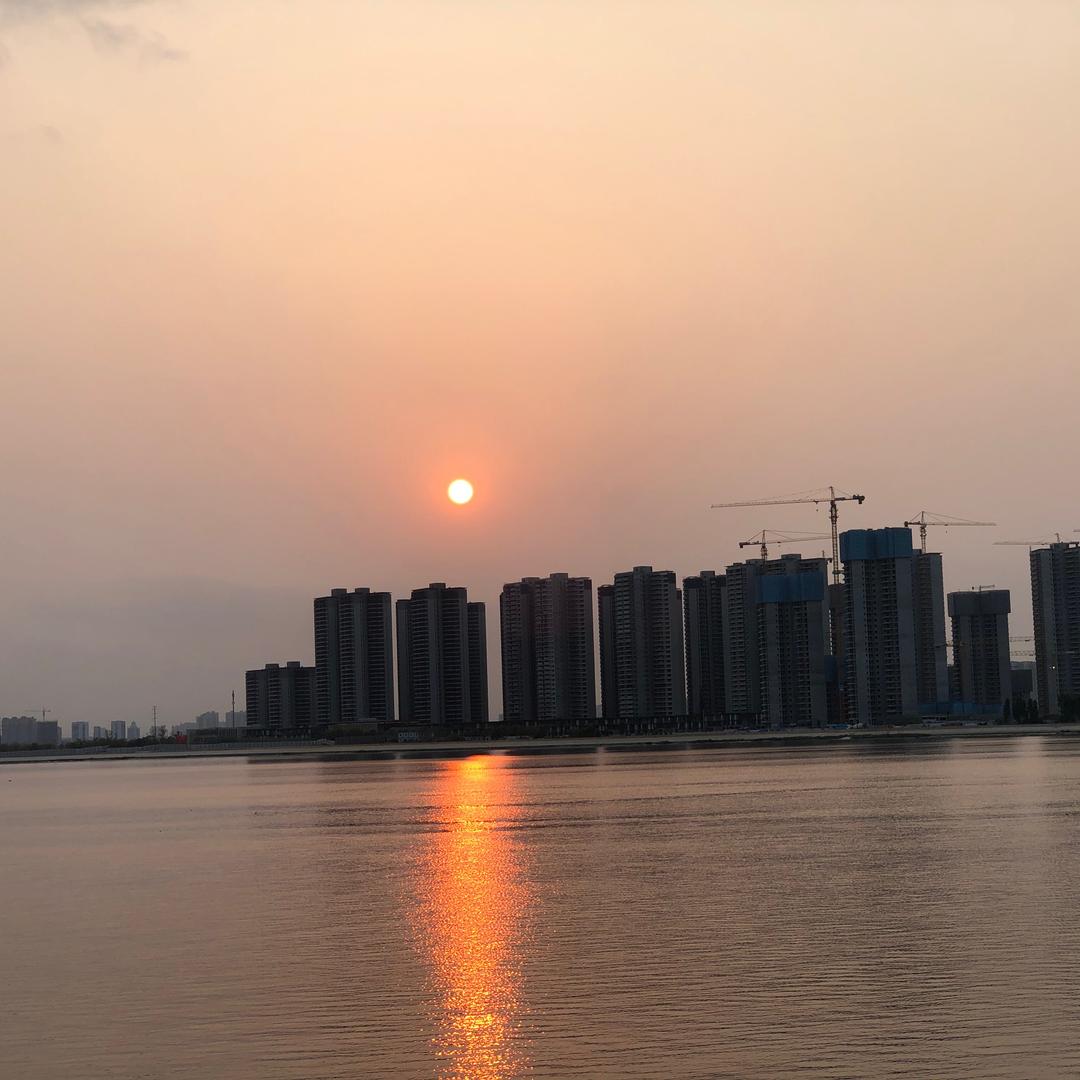 明华木门厂伍健榮