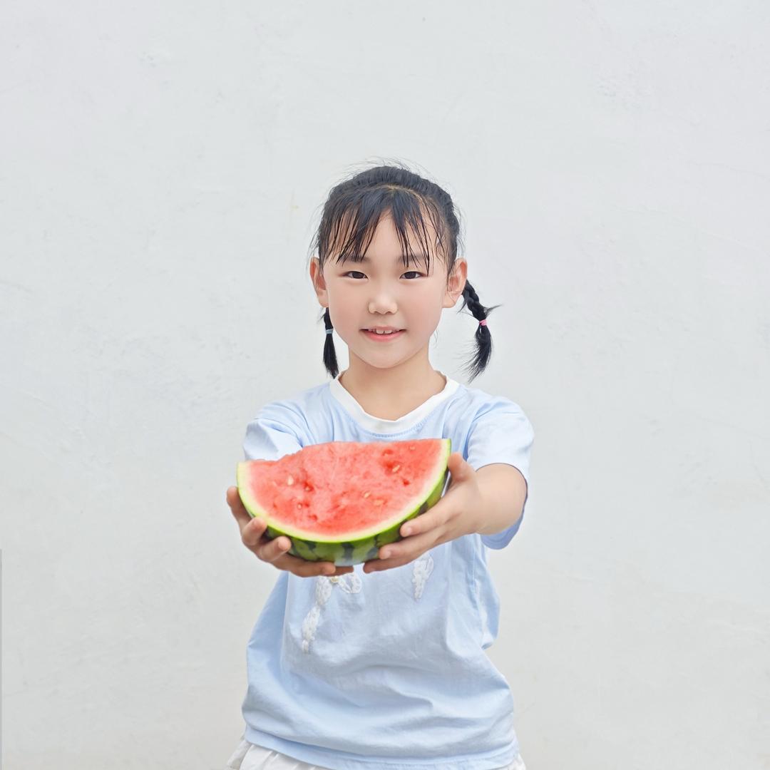 脸—点也不◎