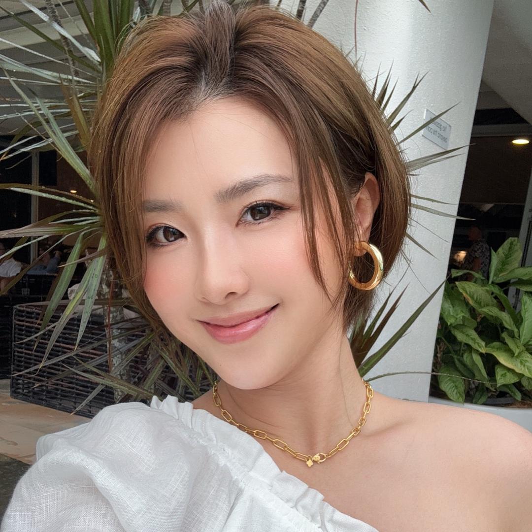 秋秋Zoe