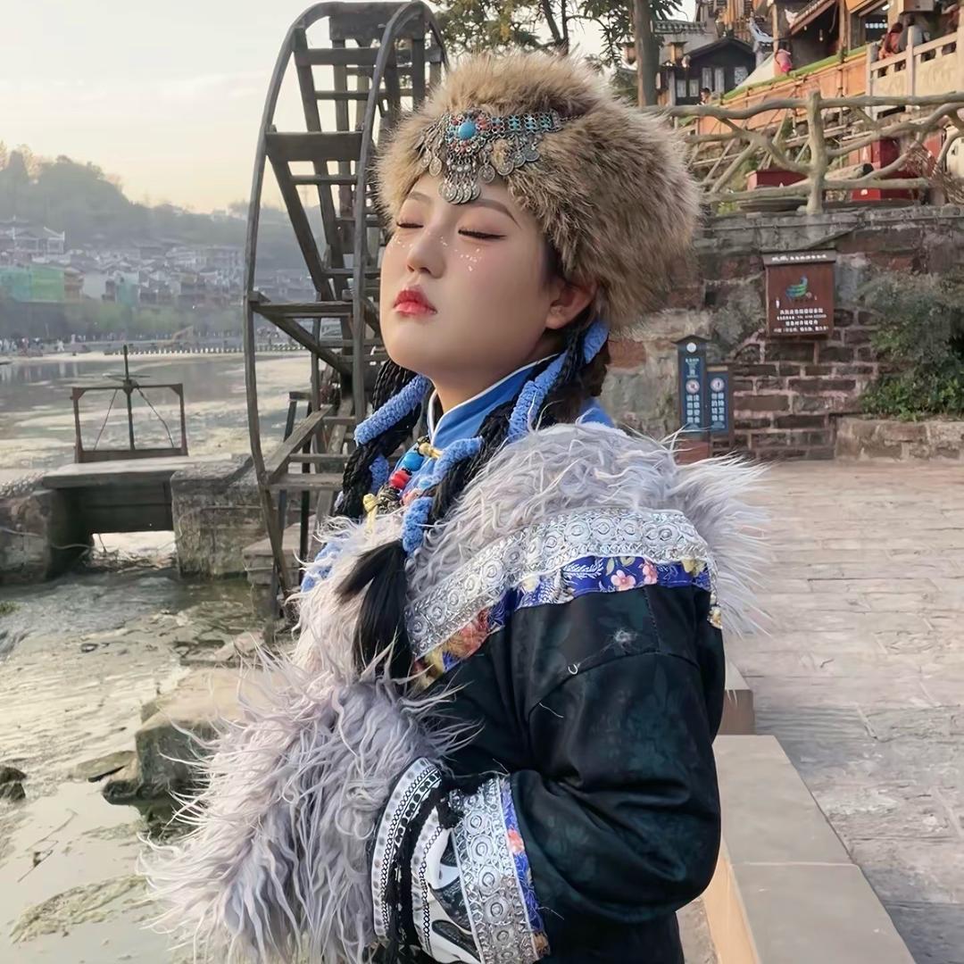 阿英莫