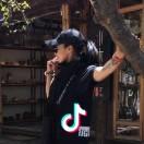 🎀岩姐【丽江的天空】