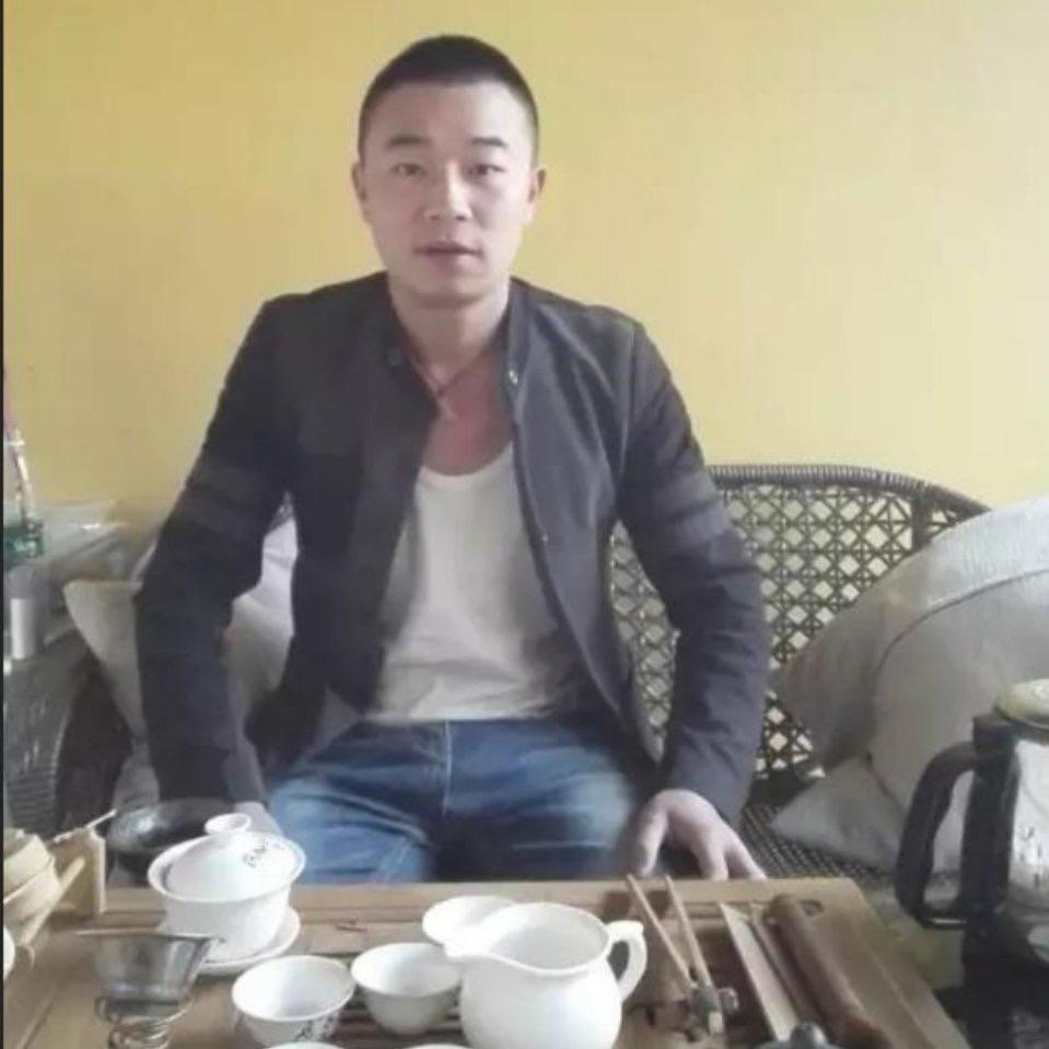 曲靖阿冲二手车