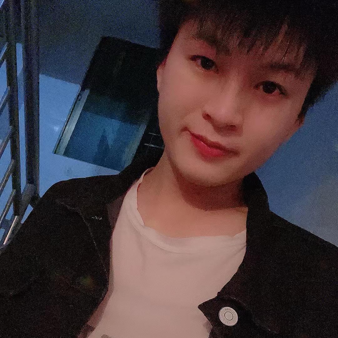 陪月亮熬夜