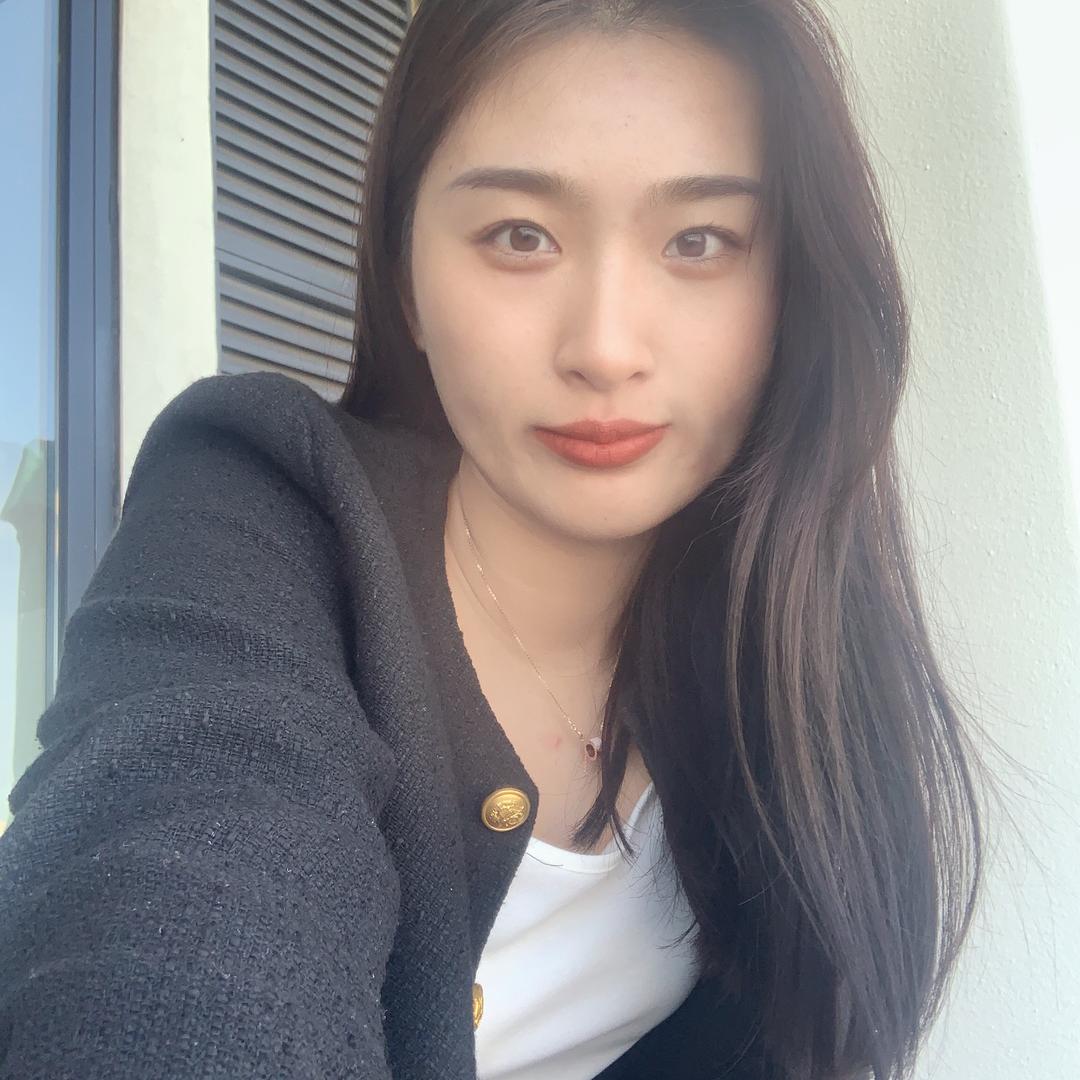 壮壮倩可爱吃