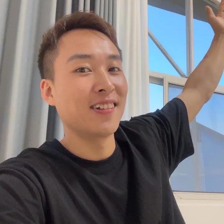 李百万朋友圈