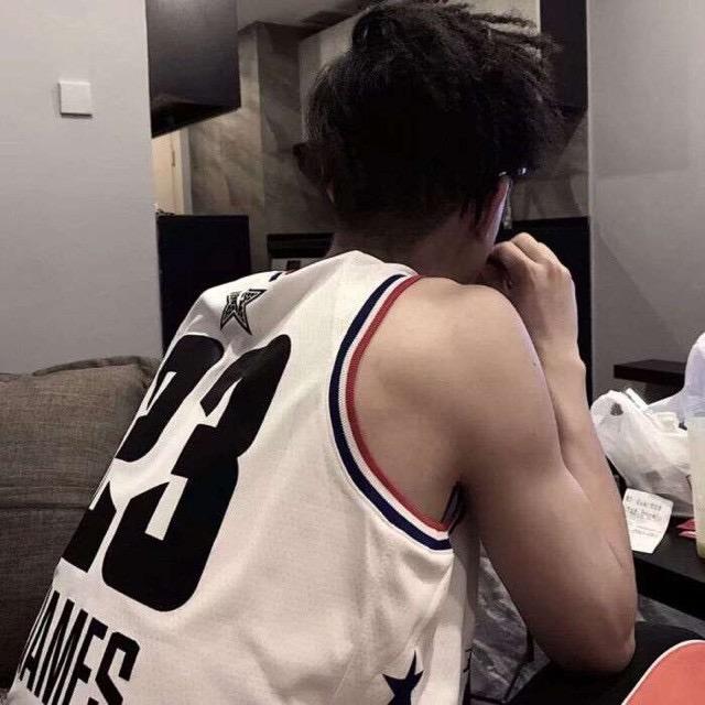 Yu
