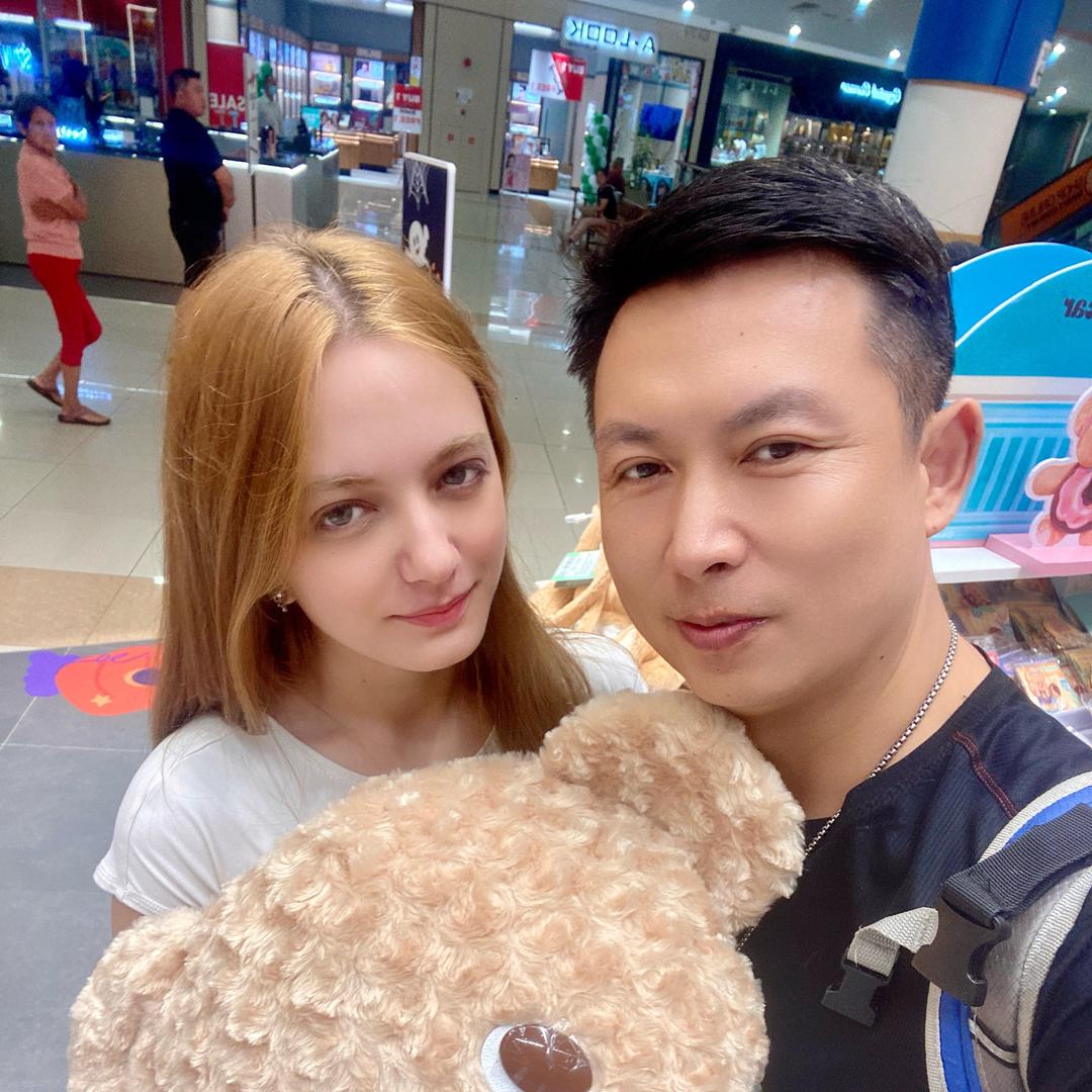 汪大侠和泰美丽TV