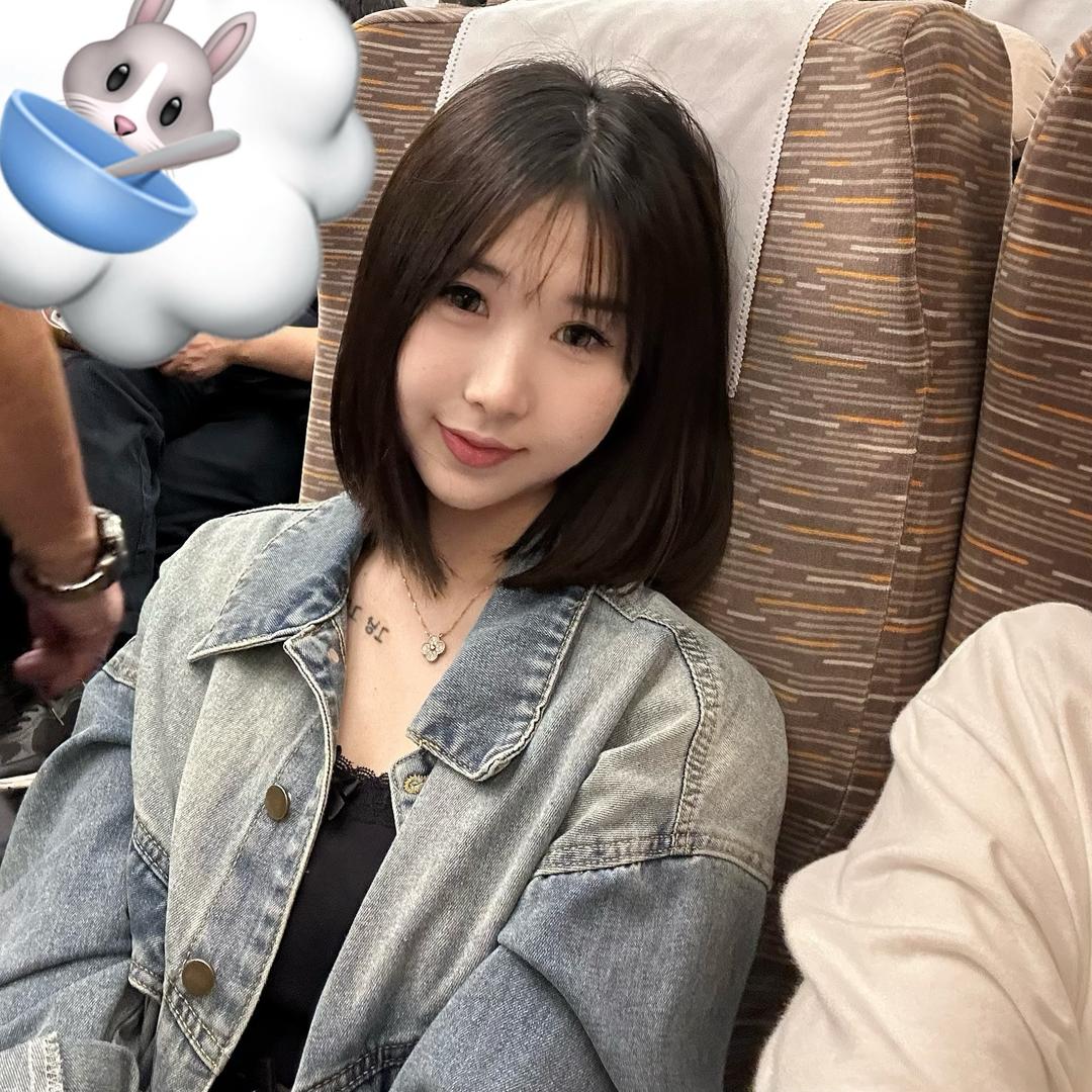 翠靈玉見