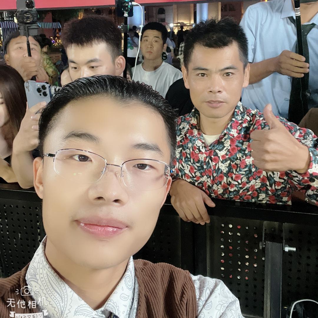 腊八（新昌包子哥大舞台现场）