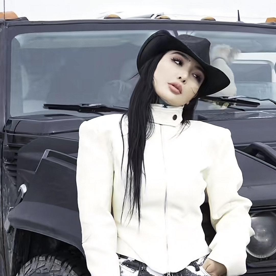 阿拉腾噶尔迪（美妆分享