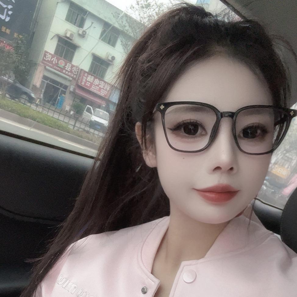艳的朋友圈