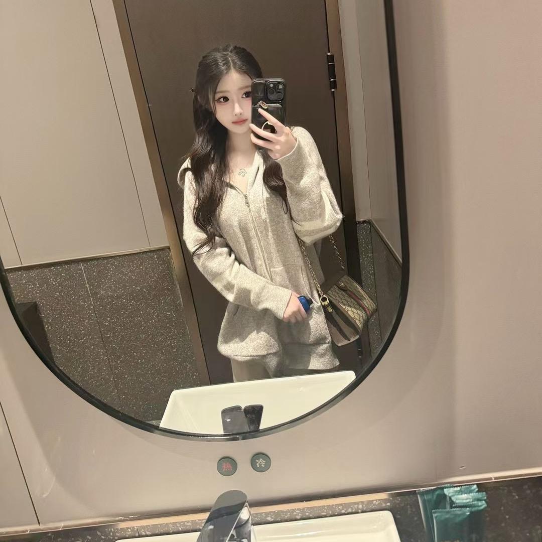 Yeyezi*