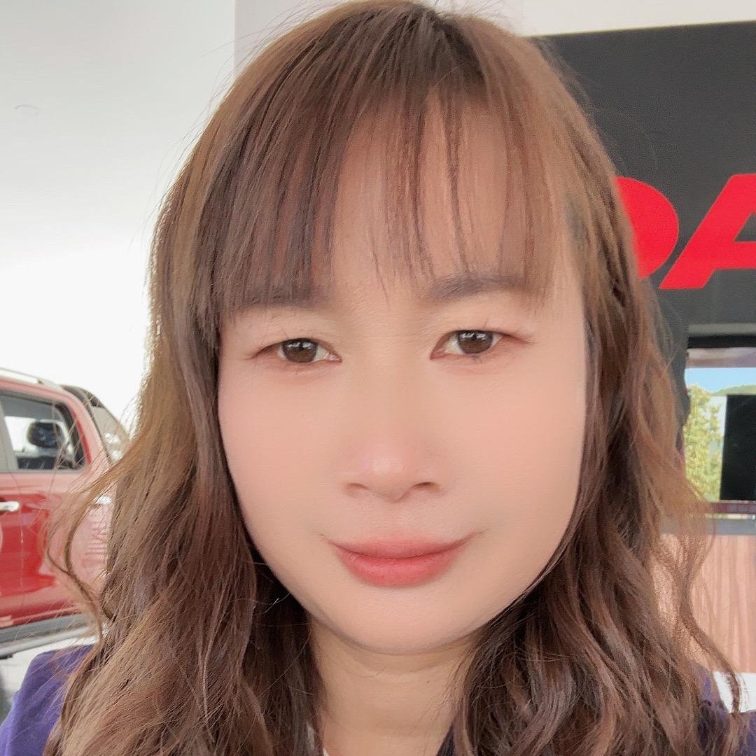 彭关芬:楚雄长城皮卡总经销