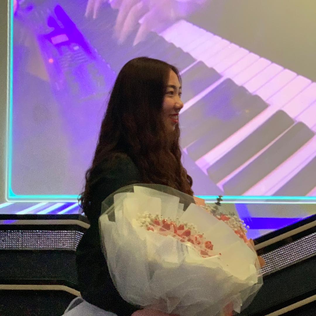 小美✨