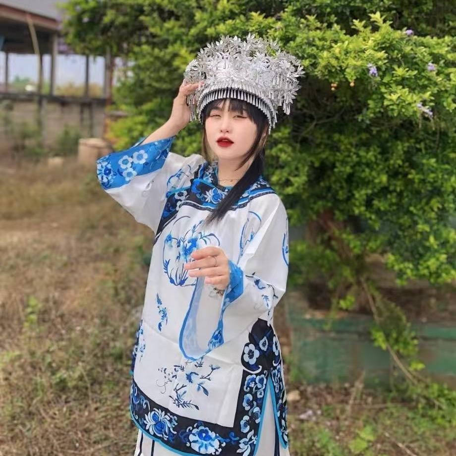 挝挝小美