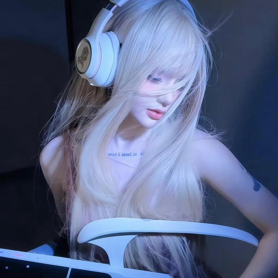 莓泥不行ʸᵃ.ʚʕ̯•͡˔•̯᷅ʔɞ